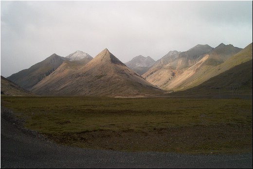 Steinar-fjöll09.jpg